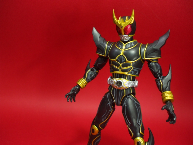 仮面ライダークウガ アルティメット 東映ヒーローネット限定品 黒目 赤目 セット Amazon.co.jp: 東映ヒーローネット限定 S.H.フィギュアーツ 仮面