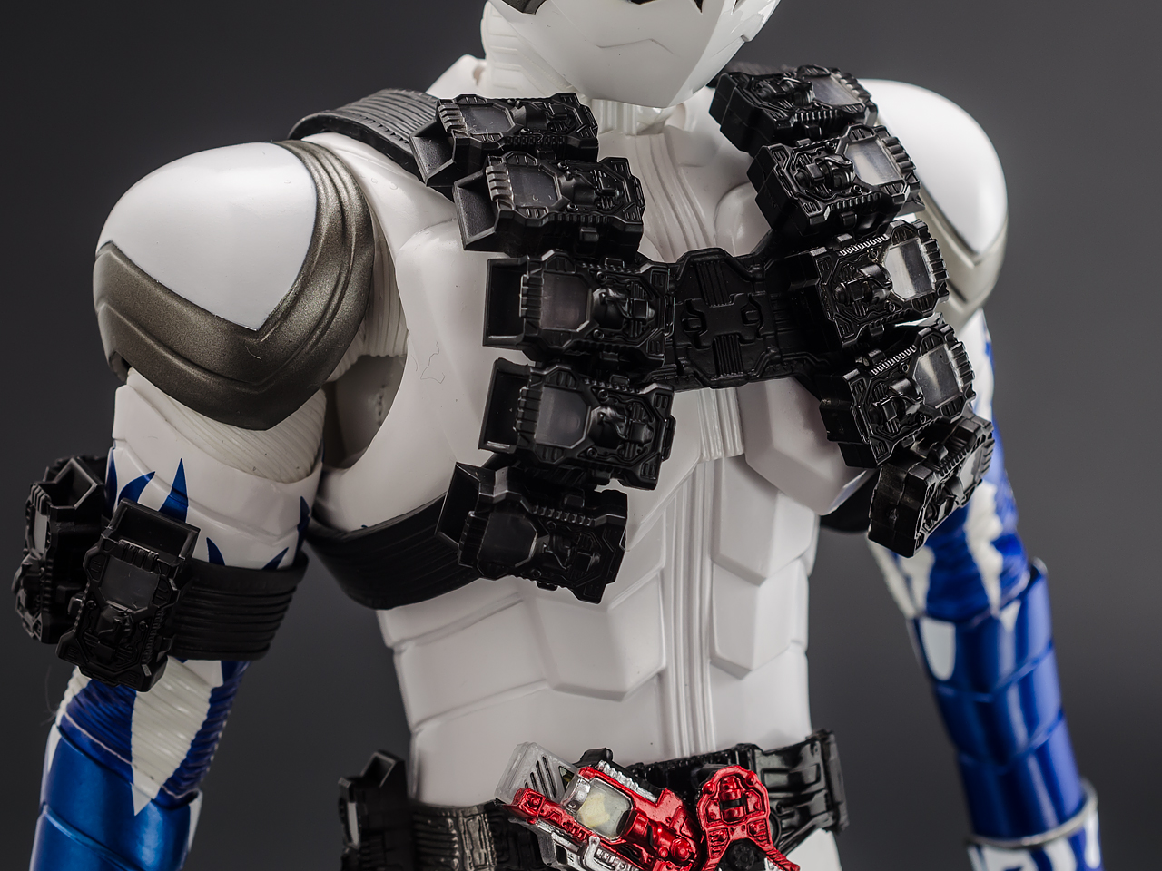 メディコム・トイ RAH DX 仮面ライダーエターナル レビュー メディコム・トイ RAH DX 仮面ライダーエターナル レビュー