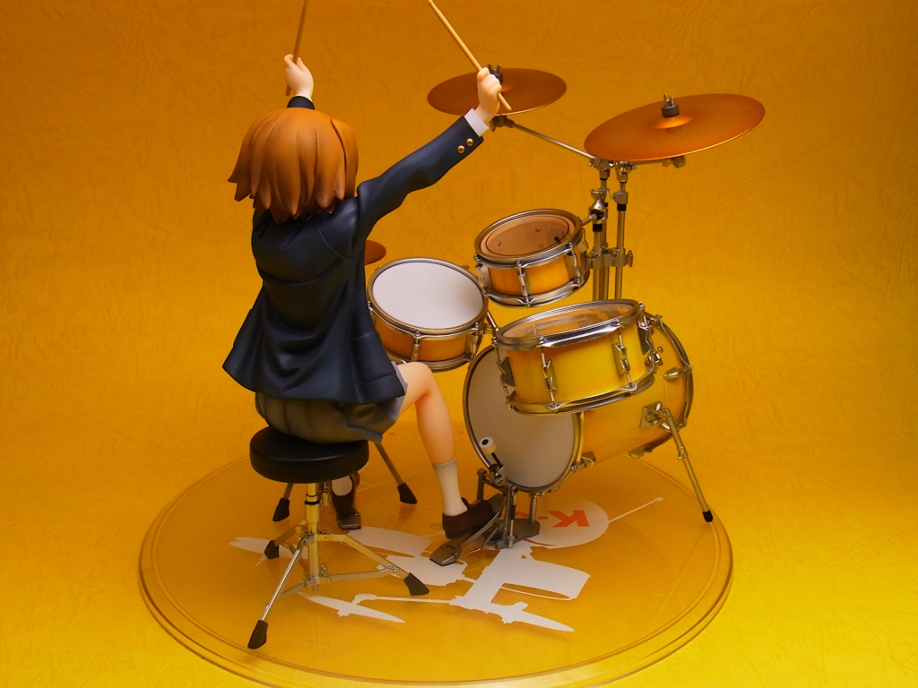 アルター 1/8 けいおん! 田井中 律 レビュー : きんけつほびー アルター 1/8 けいおん! 田井中 律 レビュー : きんけつほびー