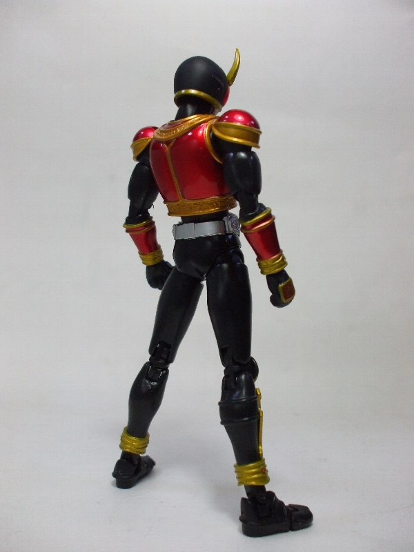 バンダイ Tamashii Feature S Vol 1会場限定 S H F 仮面ライダークウガ ライジングマイティ レビュー きんけつほびーらいふ