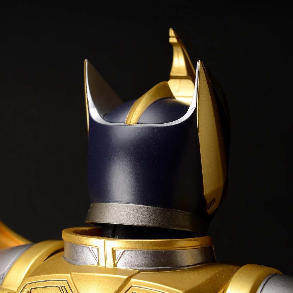 メディコム・トイ RAH DX 仮面ライダーブレイド キングフォーム