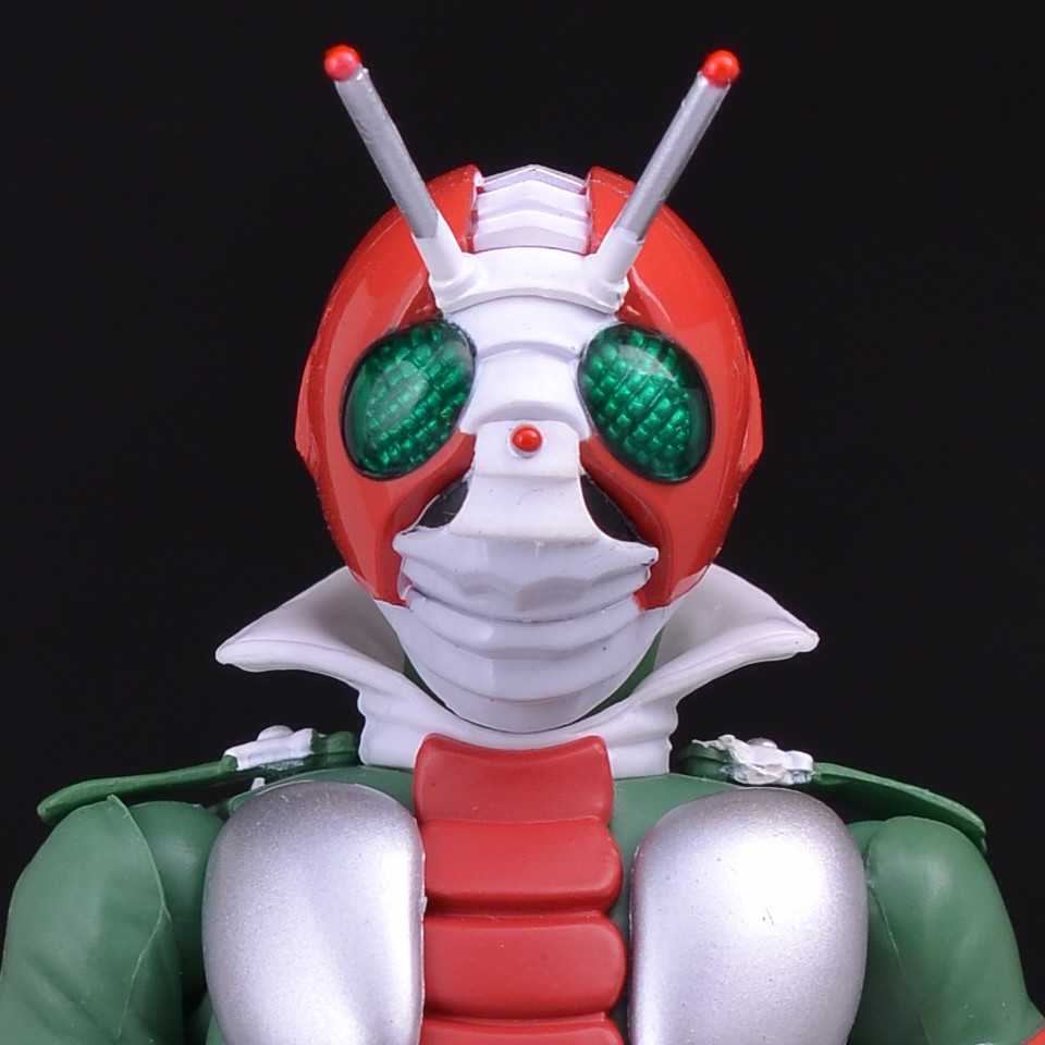 バンダイ S.H.フィギュアーツ 仮面ライダーV3 レビュー : きん