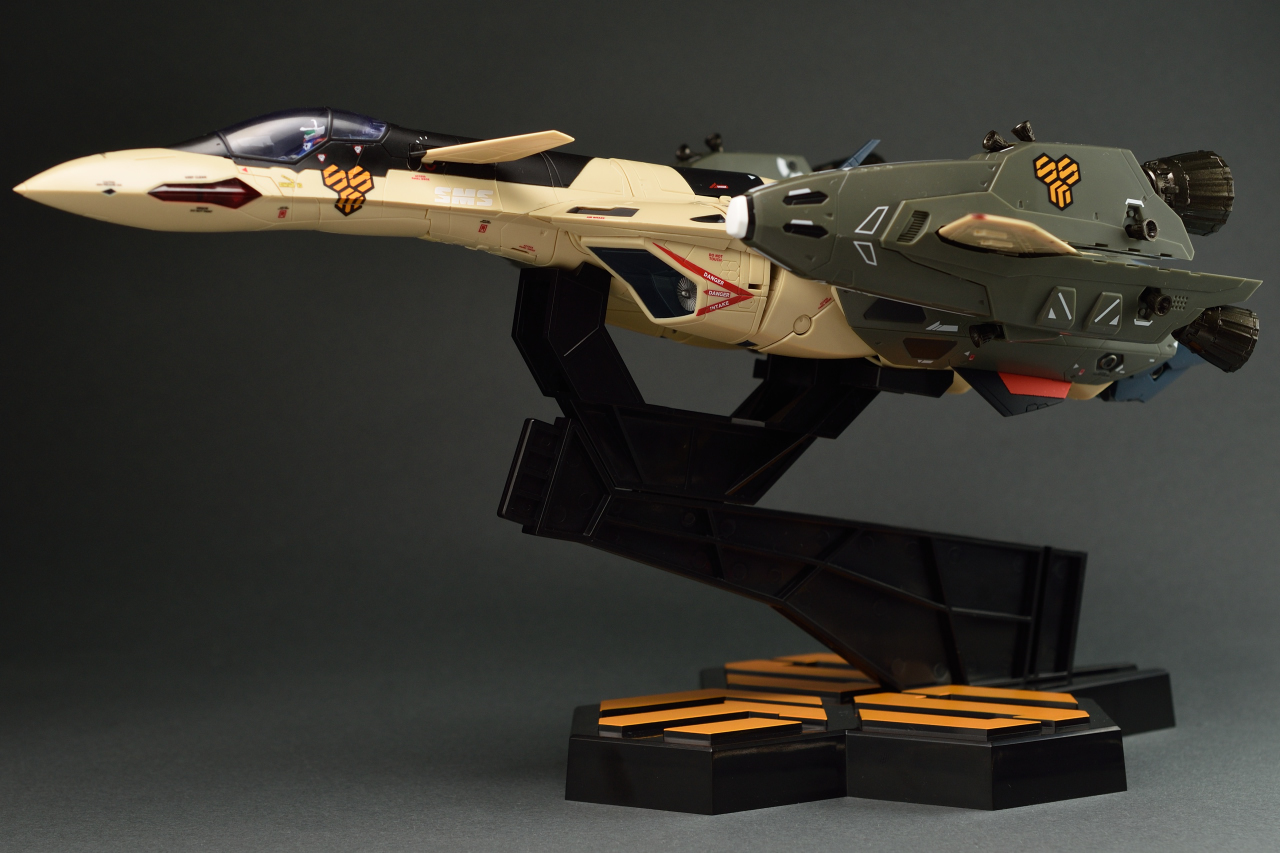 バンダイ DX超合金 VF-19 ADVANCE レビュー その3 : きんけつほびー