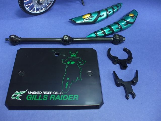 魂ウェブ商店限定　S.H　フィギュアーツ　ギルスレイダー バンダイ 魂ウェブ商店限定 S.H.F EX ギルスレイダー レビュー