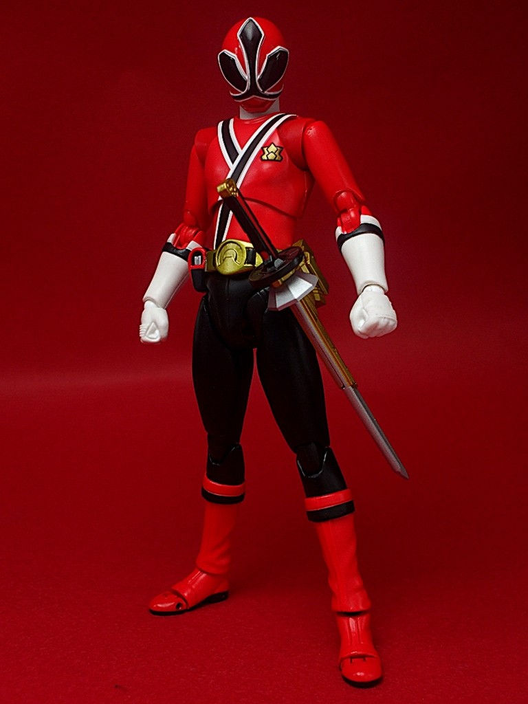 レビュー】 バンダイ S.H.Figuarts シンケンレッド 志葉 薫 [侍