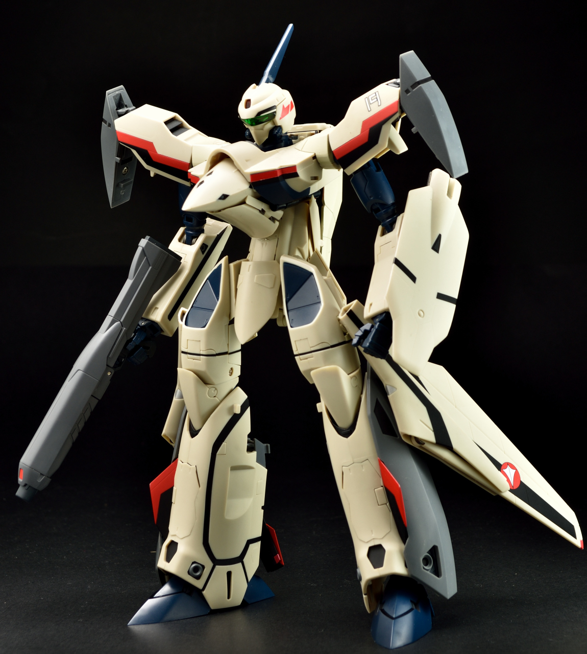 アルカディア　yf-19 アルカディア「1/60 完全変形 YF-19 with ファストパック」再