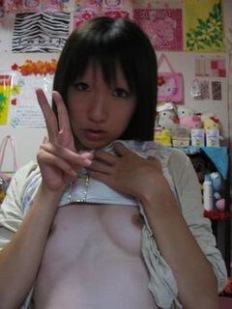 地鶏　全裸 素人地鶏 88娘 : 地鶏天国～セルフショット～