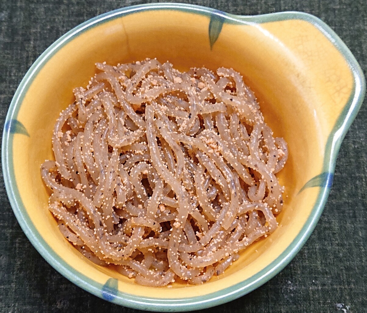 糸こんにゃくの焼たらこ和え さしみーと鶏砂肝の刺身 ぶつぶつもぐもぐ 日々の食生活とか云々