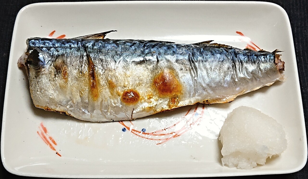 サバの塩焼き サーモントラウトの刺身 ぶつぶつもぐもぐ 日々の食生活とか云々