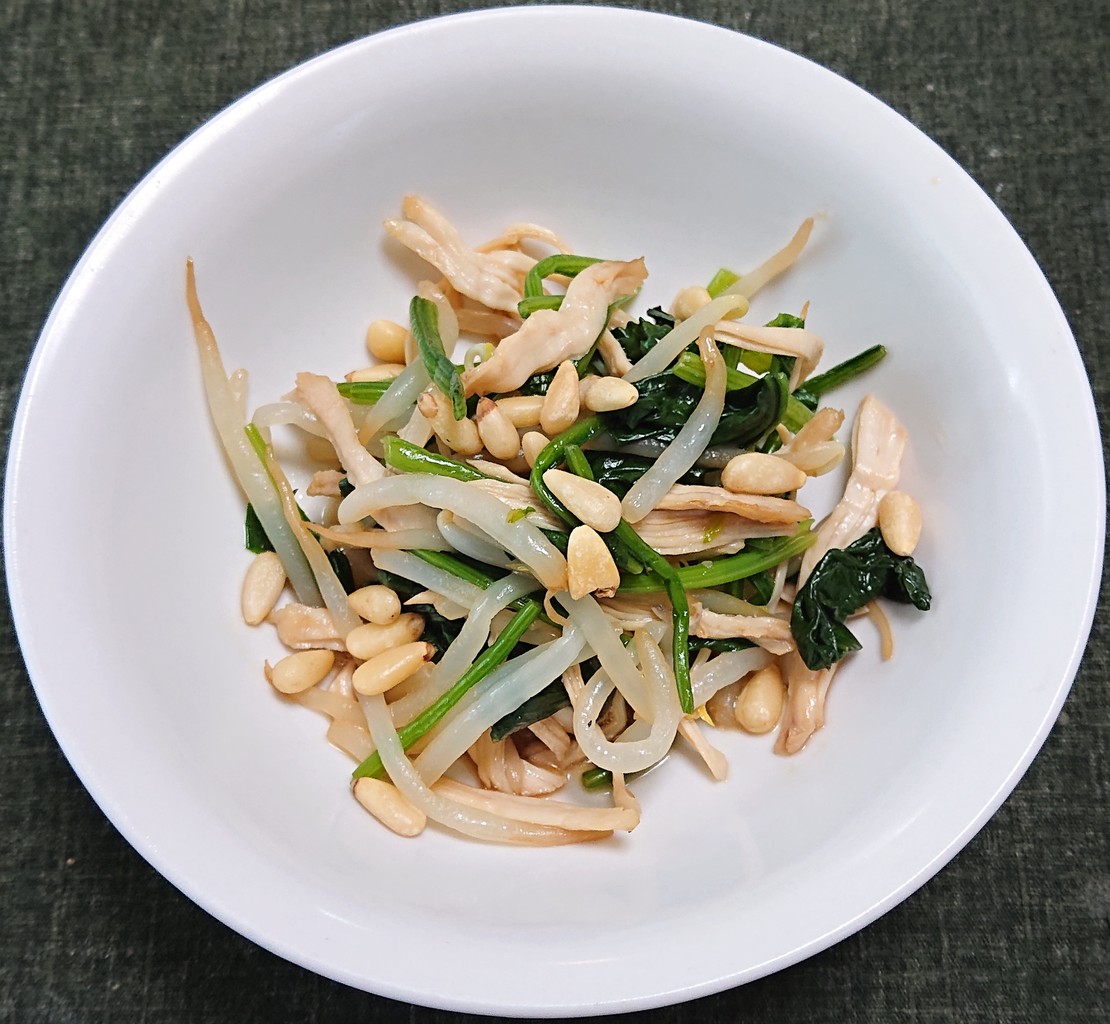 蒸し鶏ともやしとほうれん草の中華和え サーモントラウトの刺身 ぶつぶつもぐもぐ 日々の食生活とか云々 蒸し鶏ともやしとほうれん草の中華和え サーモントラウトの刺身 ぶつぶつもぐもぐ 日々の食生活とか云々