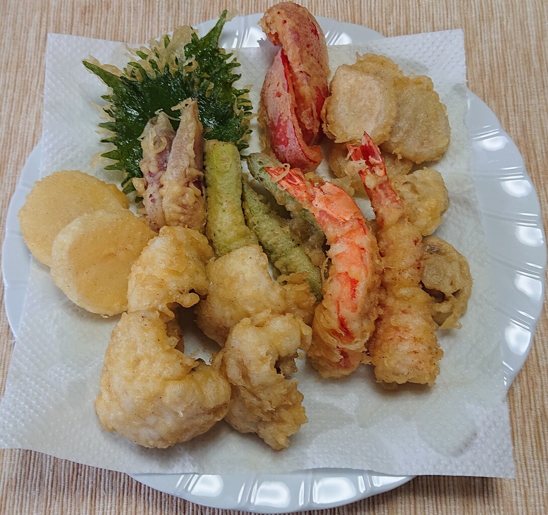 ハモとエビと野菜の天ぷら盛り合わせ ぶつぶつもぐもぐ 日々の食生活とか云々
