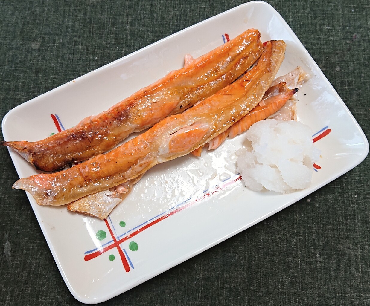 鮭ハラスの塩焼き 鱧の落とし ぶつぶつもぐもぐ 日々の食生活とか云々