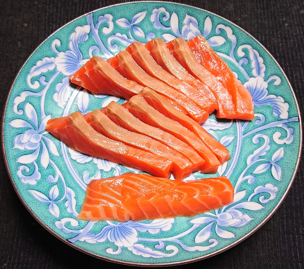サバの塩焼き サーモントラウトの刺身 ぶつぶつもぐもぐ 日々の食生活とか云々