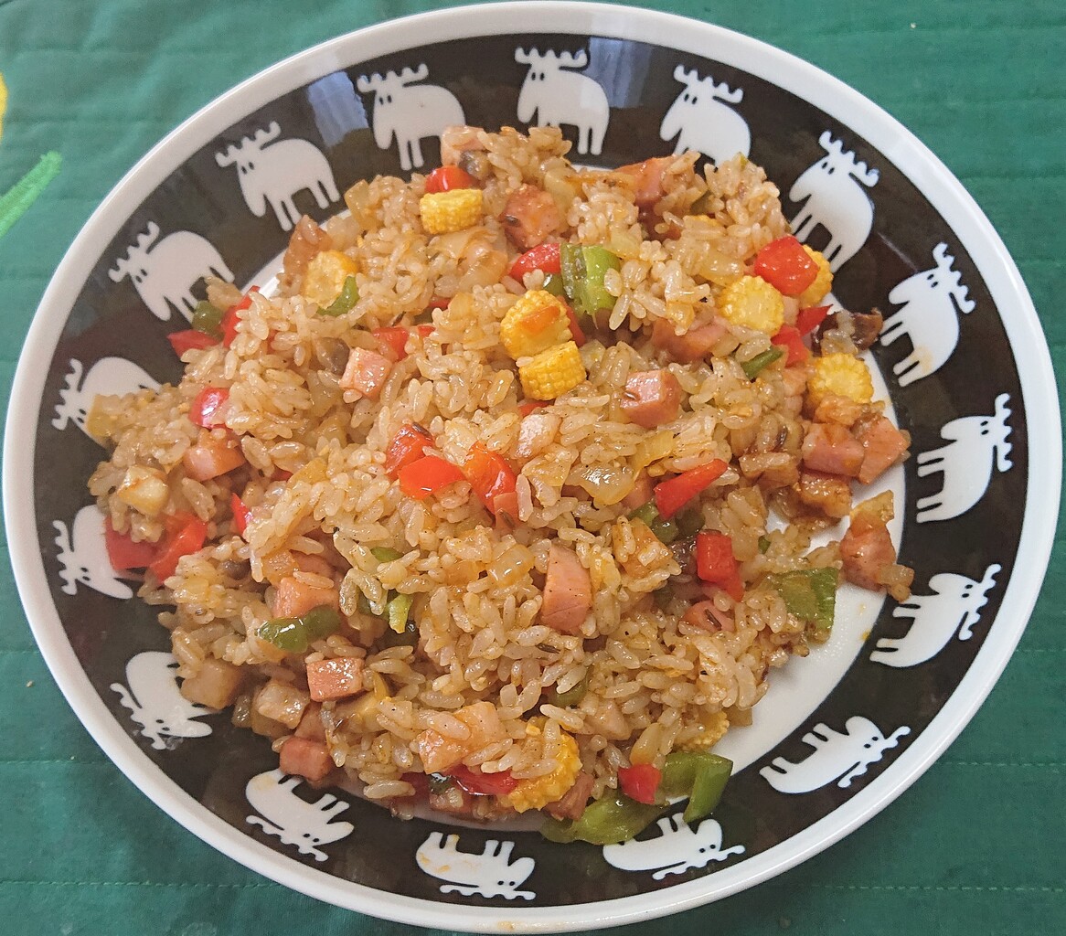 ハウス 禁断の黒コショウで ベーコンと野菜のスパイシーケチャップライス ぶつぶつもぐもぐ 日々の食生活とか云々