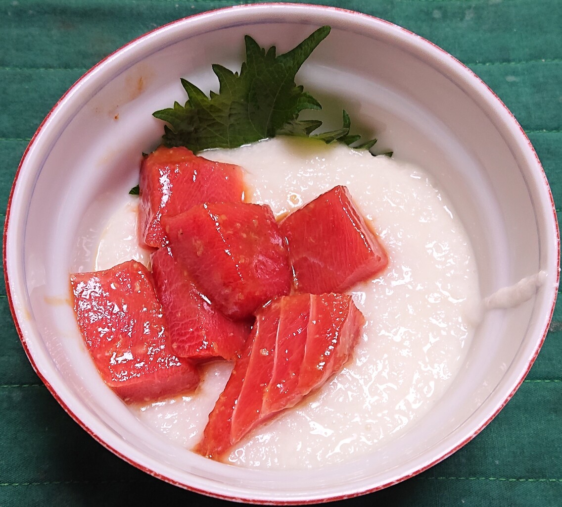 豚肉と水菜のさっと煮 漬けマグロの山かけ ぶつぶつもぐもぐ 日々の食生活とか云々
