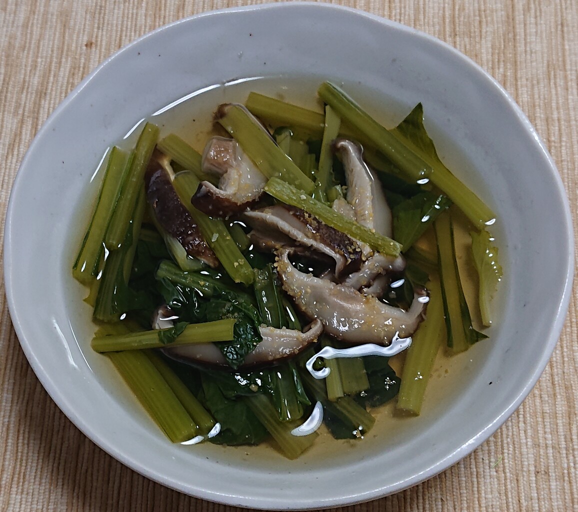 小松菜と椎茸の白だし煮 オクラと長芋の梅酢和え ひとり居酒屋1日目 その3 ぶつぶつもぐもぐ 日々の食生活とか云々