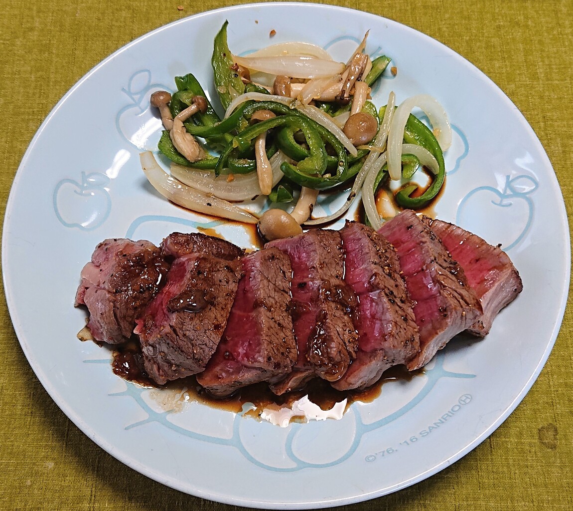 神戸牛ヒレステーキで晩ごはん ぶつぶつもぐもぐ 日々の食生活とか云々