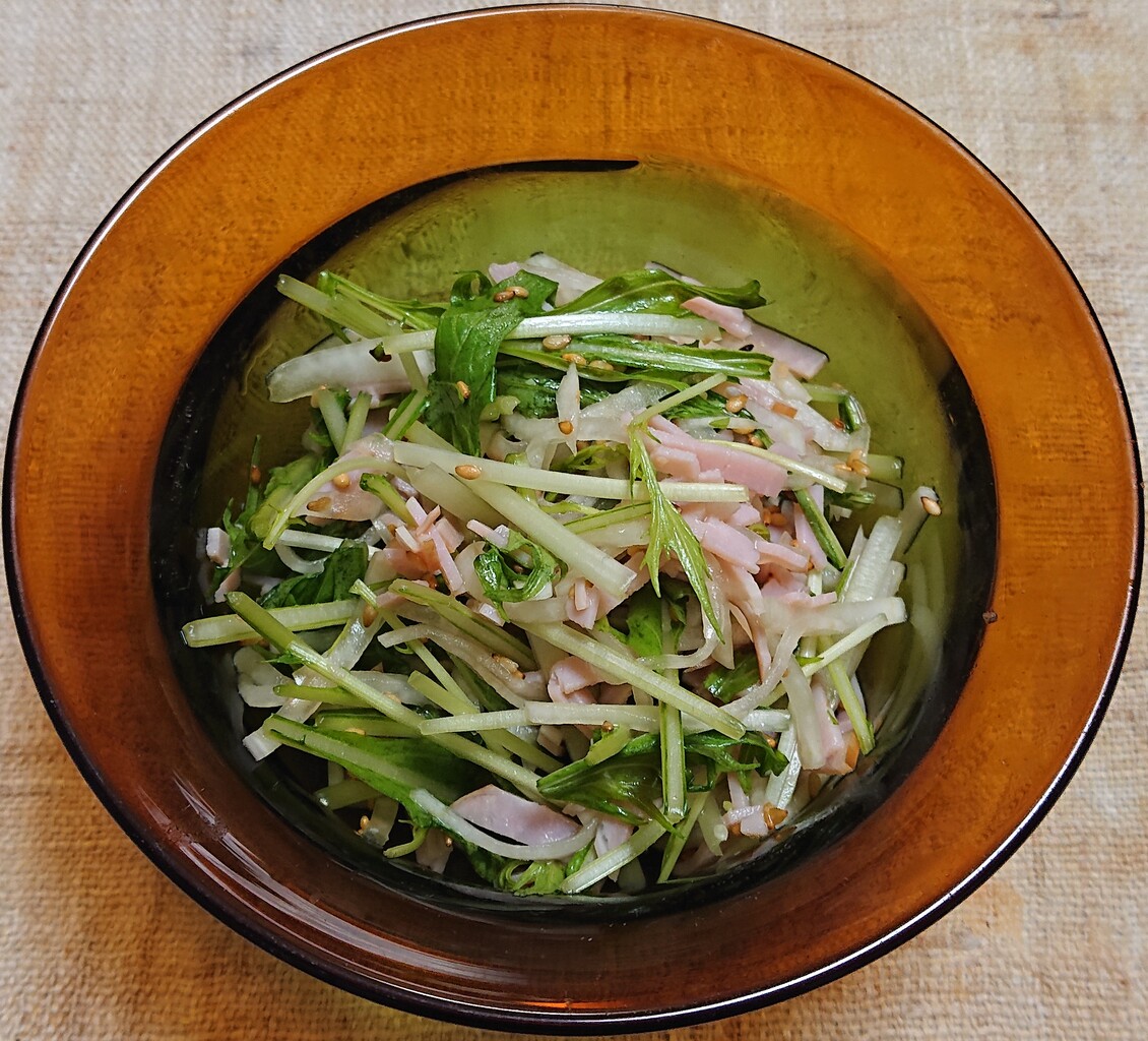 ロースハムと大根と水菜の和風サラダ ぶつぶつもぐもぐ 日々の食生活とか云々 ロースハムと大根と水菜の和風サラダ ぶつぶつもぐもぐ 日々の食生活とか云々