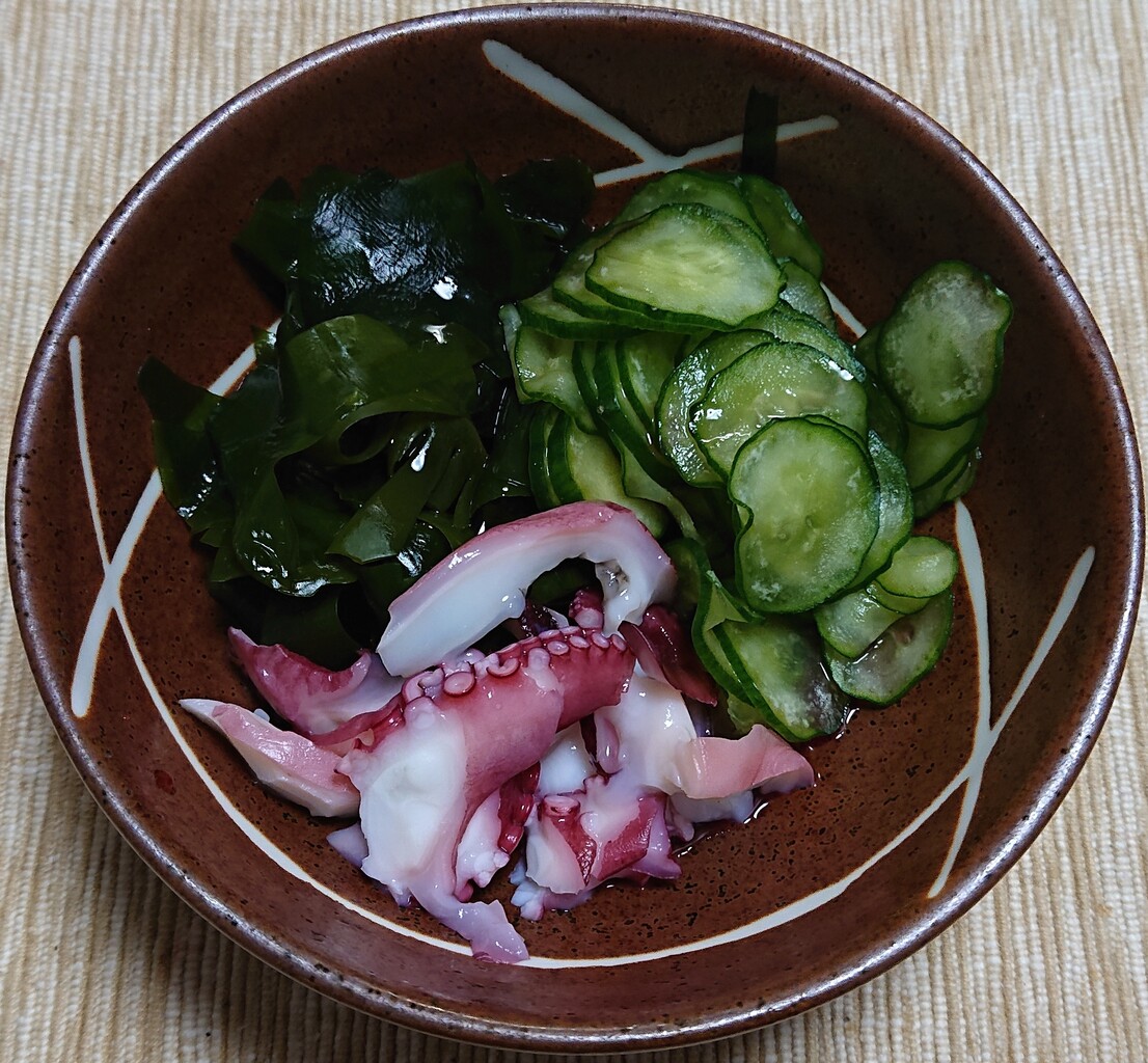 タコとキュウリとわかめの酢のもの ぶつぶつもぐもぐ 日々の食生活とか云々