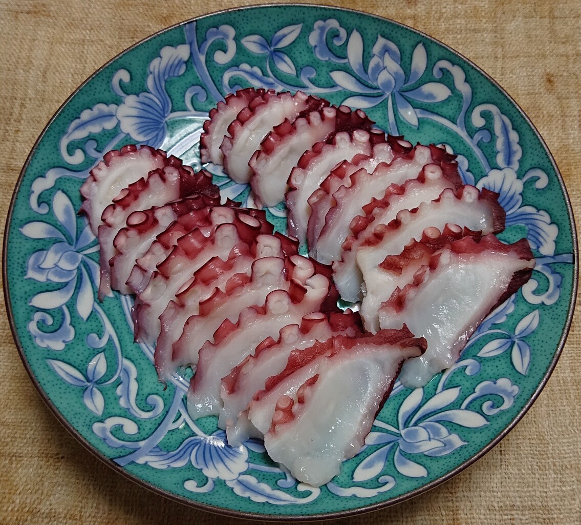タコの刺身とタコ納豆 ぶつぶつもぐもぐ 日々の食生活とか云々 タコの刺身とタコ納豆 ぶつぶつもぐもぐ 日々の食生活とか云々
