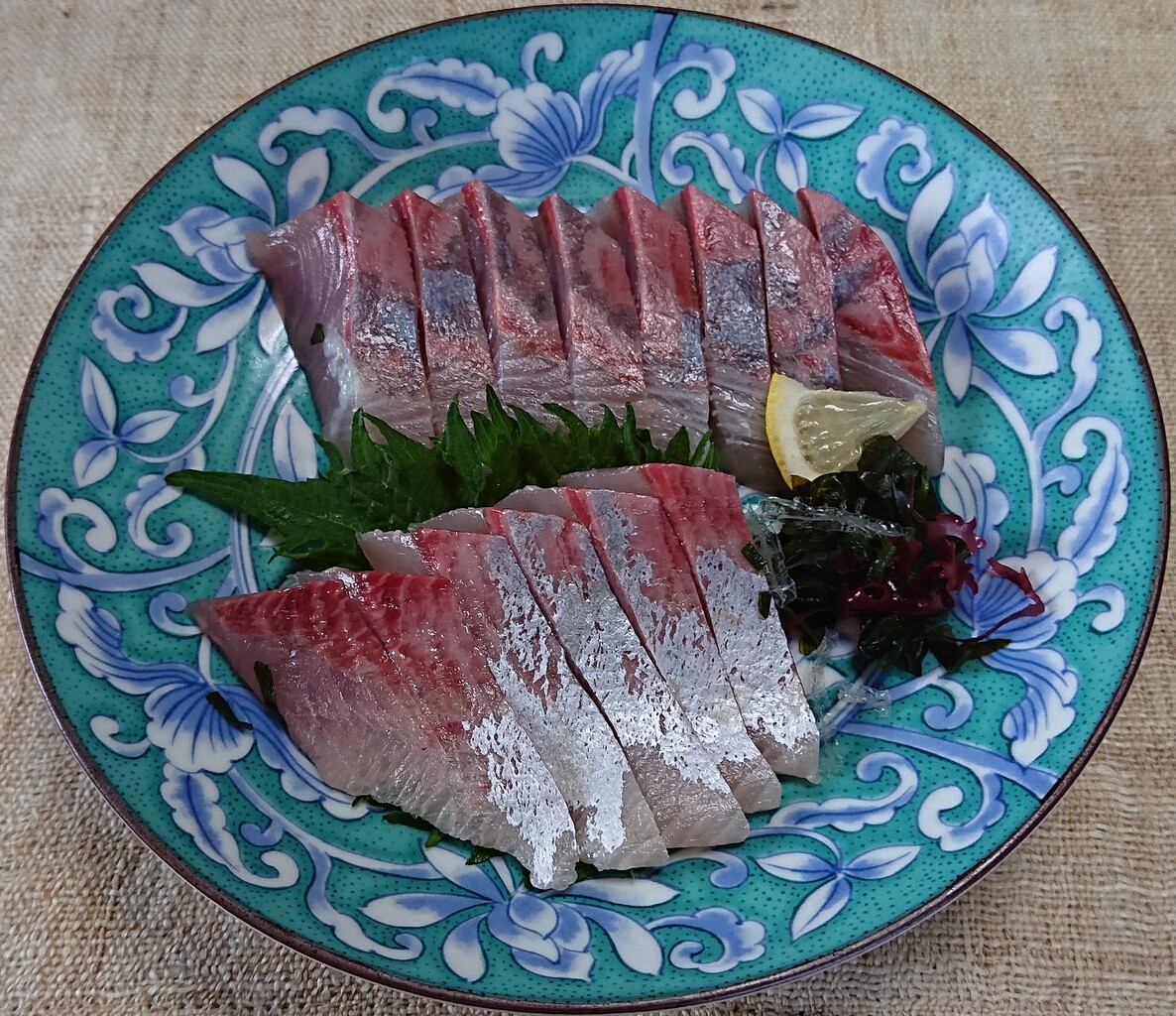 なめ茸オクラおろし ヒラマサの刺身 ぶつぶつもぐもぐ 日々の食生活とか云々 なめ茸オクラおろし ヒラマサの刺身 ぶつぶつもぐもぐ 日々の食生活とか云々