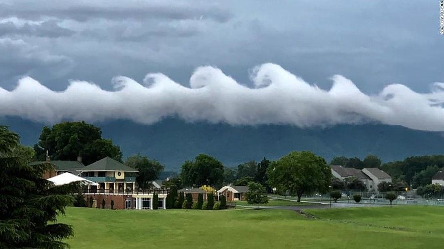 すごい雲の画像貼っていこうぜ 見てて不安になる系 地団駄速報 すごい雲の画像貼っていこうぜ 見てて不安になる系 地団駄速報