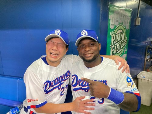 【悲報】専門家「中日は優勝候補」「ヤクルト最下位は鉄板」→現在の順位がヤバすぎるｗｗｗｗｗｗｗｗｗｗ