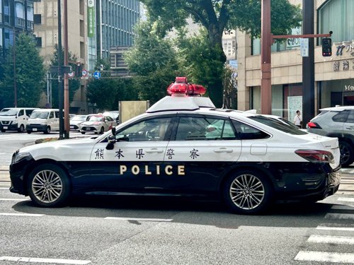 【悲報】制限速度+10キロオーバー、パトカーですらやってるという事実ｗｗｗｗｗｗｗｗｗｗ