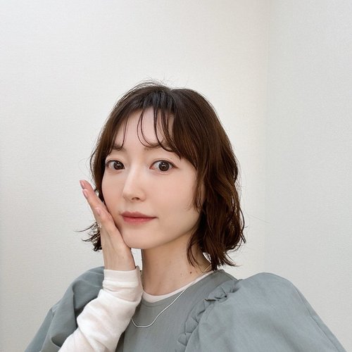 【悲報】花澤香菜さん(37)、離婚後の姿がガチで別人すぎるｗｗｗｗｗｗｗｗｗｗ