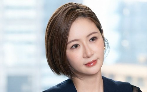 【衝撃】宮崎麗果さん、約1億5700万円脱税で懲役2年6か月・執行猶予4年の有罪判決・・・・・・・・・