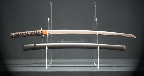 【悲報】中国人「日本刀は中国の苗刀が起源です！」→ 歴史的事実がヤバすぎるｗｗｗｗｗｗｗｗｗｗ