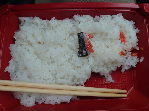 【悲報】最近の小学校の給食さん、ガチで戦時中レベルになってしまうｗｗｗｗｗｗｗｗｗｗ