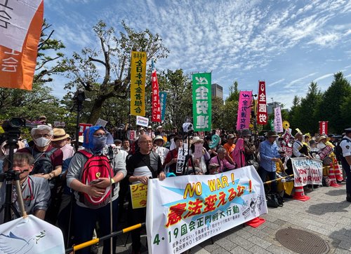 【悲報】国会前デモ「若者中心に3万6千人」、どう見てもジジババしかいないｗｗｗｗｗｗｗｗｗｗ