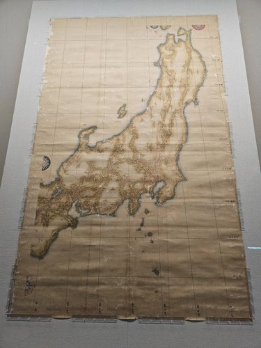 【画像】伊能忠敬(55)「歩いて日本地図でも作りに行くか」→ガチでとんでもない地図を完成させてしまうｗｗｗｗｗｗｗｗｗｗ