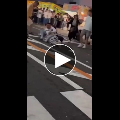 【爆笑】トー横キッズさん、トー横祭りで大喧嘩ｗｗｗｗｗｗｗｗｗｗ
