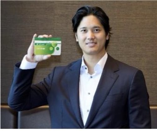 【画像】大谷翔平さん、ゆうちょ銀行のブランドアンバサダーに就任してしまうｗｗｗｗｗｗｗｗｗｗ