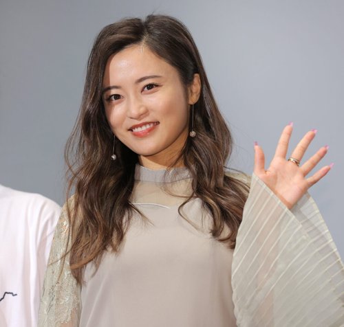 【悲報】小島瑠璃子さん、自分とキャラ被りしてると思うタレントを実名告白した結果ｗｗｗｗｗｗｗｗｗｗ