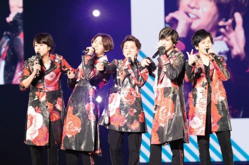 【困惑】嵐ファン妻さん、実父の通夜よりラストライブを選ぶと夫に告発されてしまう