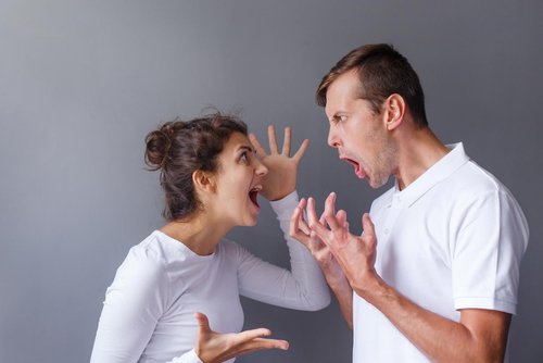 【悲報】嫁がキレた時の正解の行動、ガチで存在しないｗｗｗｗｗｗｗｗｗｗ