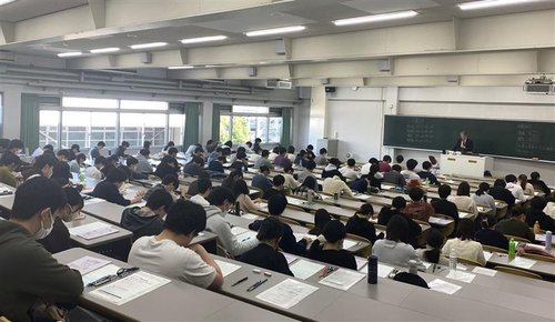 【悲報】おまえらさん「公務員なんて誰でもなれる無能集団」ｗｗｗｗｗｗｗｗｗｗ