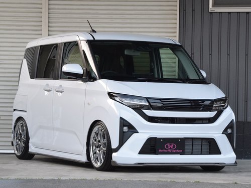 【画像】260万円の軽自動車さん、ガチでカッコよすぎるｗｗｗｗｗｗｗｗｗｗ