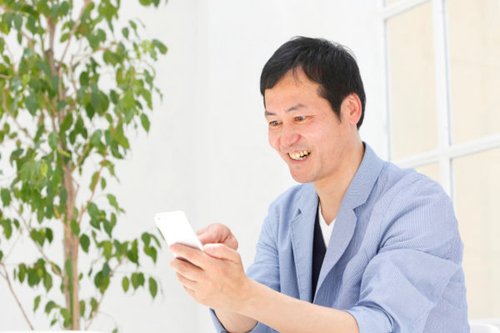 【悲報】「。。。」とか「、、、」を使うおっさんさん、マジで多すぎるｗｗｗｗｗｗｗｗｗｗ