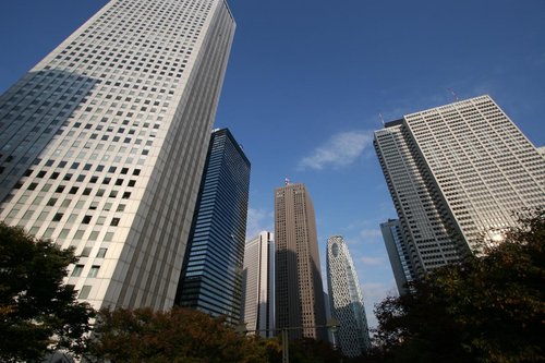 【悲報】新宿勤務で大卒23万の弊社さん、新卒が全然来ない理由がガチでわからないｗｗｗｗｗｗｗｗｗｗ