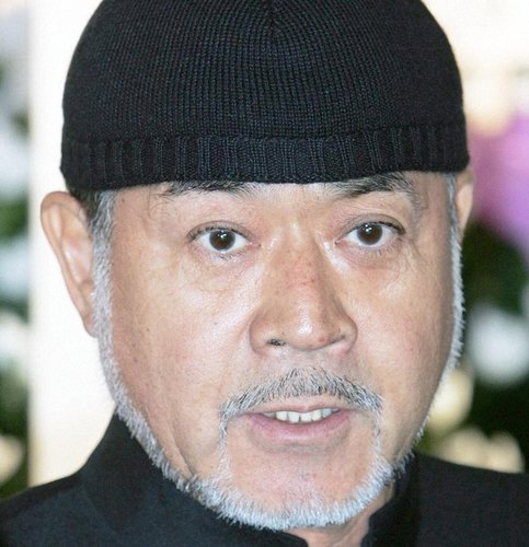 【悲報】俳優・黒沢年雄さん(82)、パン屋でスタンプ押してもらえず激怒しブログで晒してしまうｗｗｗｗｗｗｗｗｗｗ