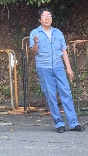 【悲報】青少年支援団体の元職員さん、通勤中に小型カメラで再逮捕されてしまう
