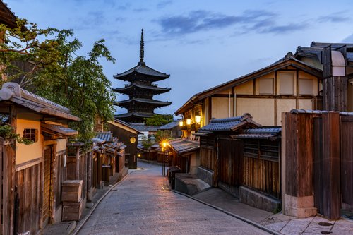 【悲報】京都、完全に父親が犯人みたいな風潮ができあがってしまう・・・・・・・・・