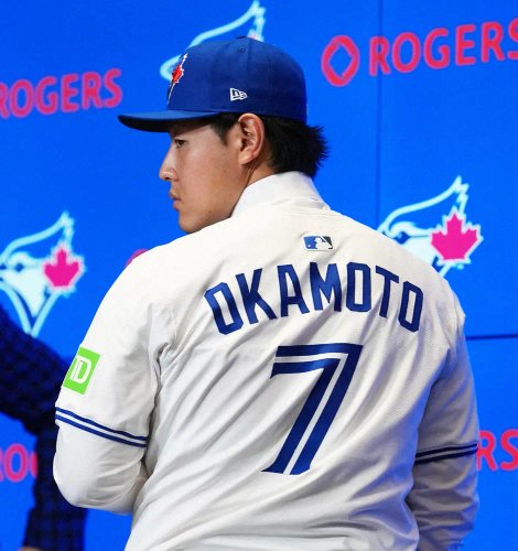 【動画】ブルージェイズ岡本和真さん、完全に「守備の人」になってしまうｗｗｗｗｗｗｗｗｗｗ