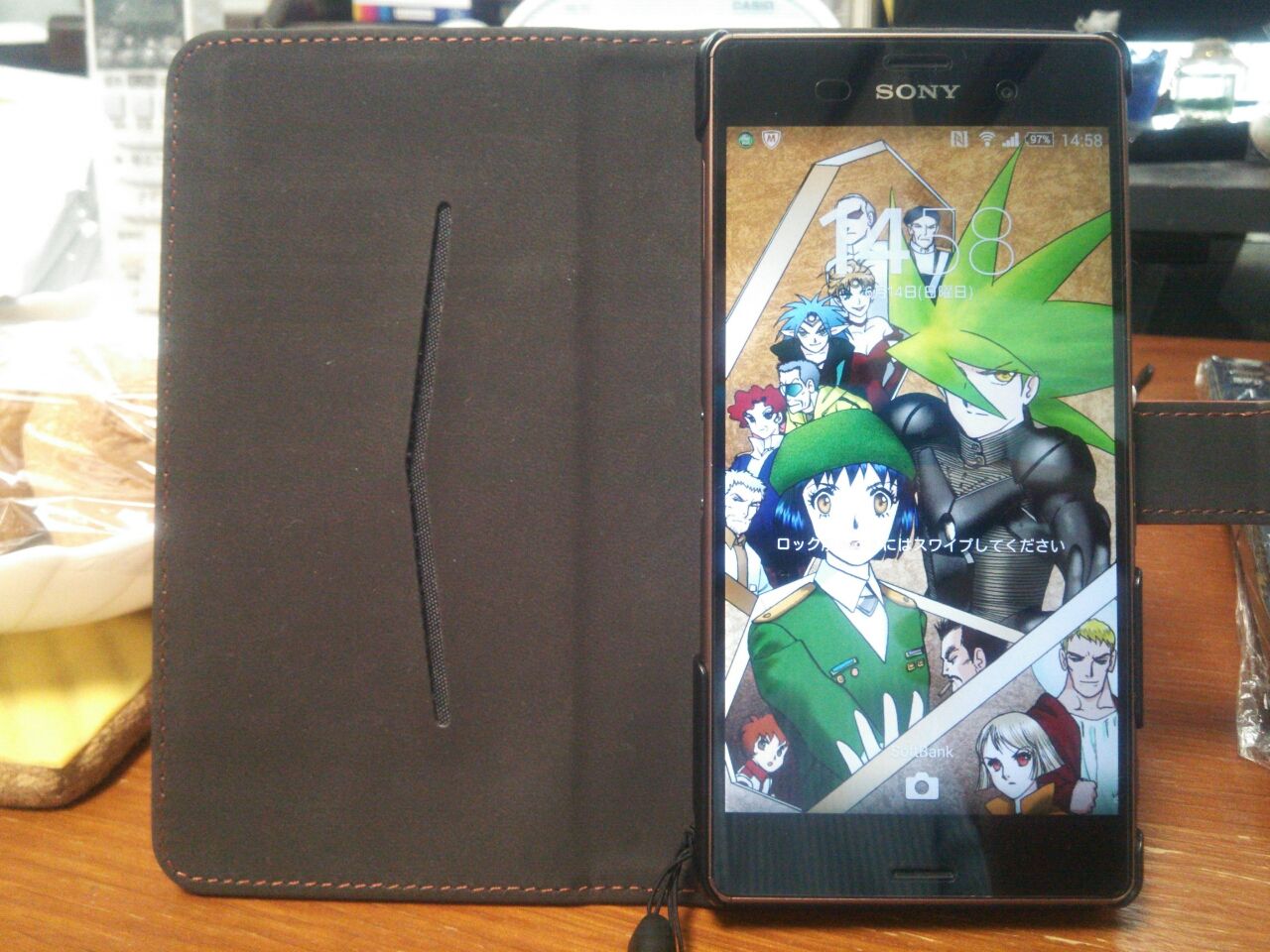 スマホのロック画面の壁紙をロックに変更 Zkame2のブログ スマホのロック画面の壁紙をロックに変更 Zkame2のブログ