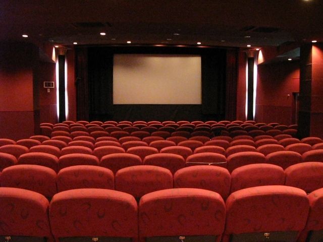 tohoシネマズ梅田 シアター8 ナニワのスクリーンで映画を観るということ tohoシネマズ梅田 シアター8 ナニワのスクリーンで映画を観るということ