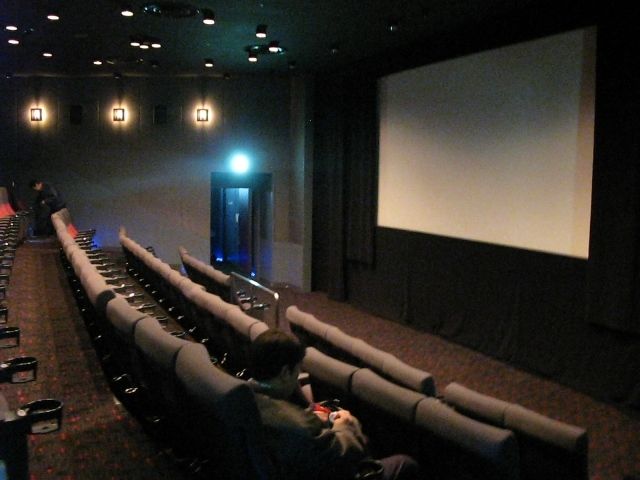 Tohoシネマズ梅田 シアター４ ナニワのスクリーンで映画を観るということ